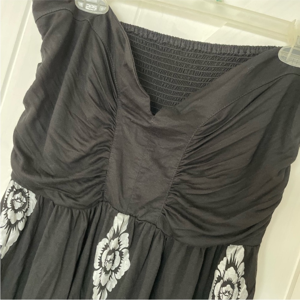 Black and white, plus, summer maxi, strapless, flattering top, 1X, 14/16, beach